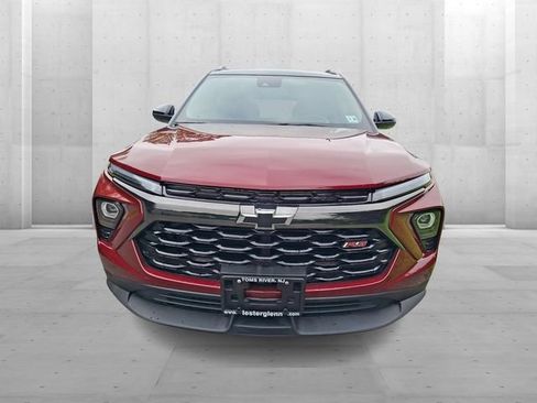 Used 2025 Chevrolet TrailBlazer RS w/ Convenience Package AWD/4WD image 2