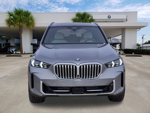 New 2026 BMW X5 sDrive40i w/ Climate Comfort Package image 2