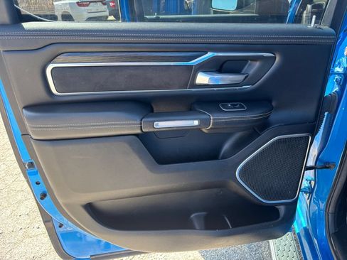 Used 2023 RAM 1500 Laramie AWD/4WD image 22