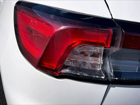 Used 2022 Ford Escape SE w/ Cold Weather Package image 21