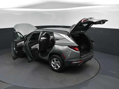 Used 2024 Hyundai Tucson SEL AWD/4WD image 2