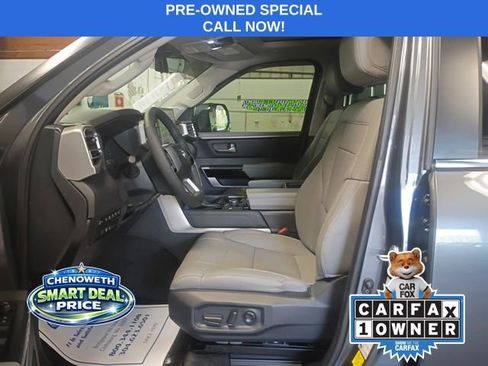 Used 2024 Toyota Tundra Limited AWD/4WD image 7