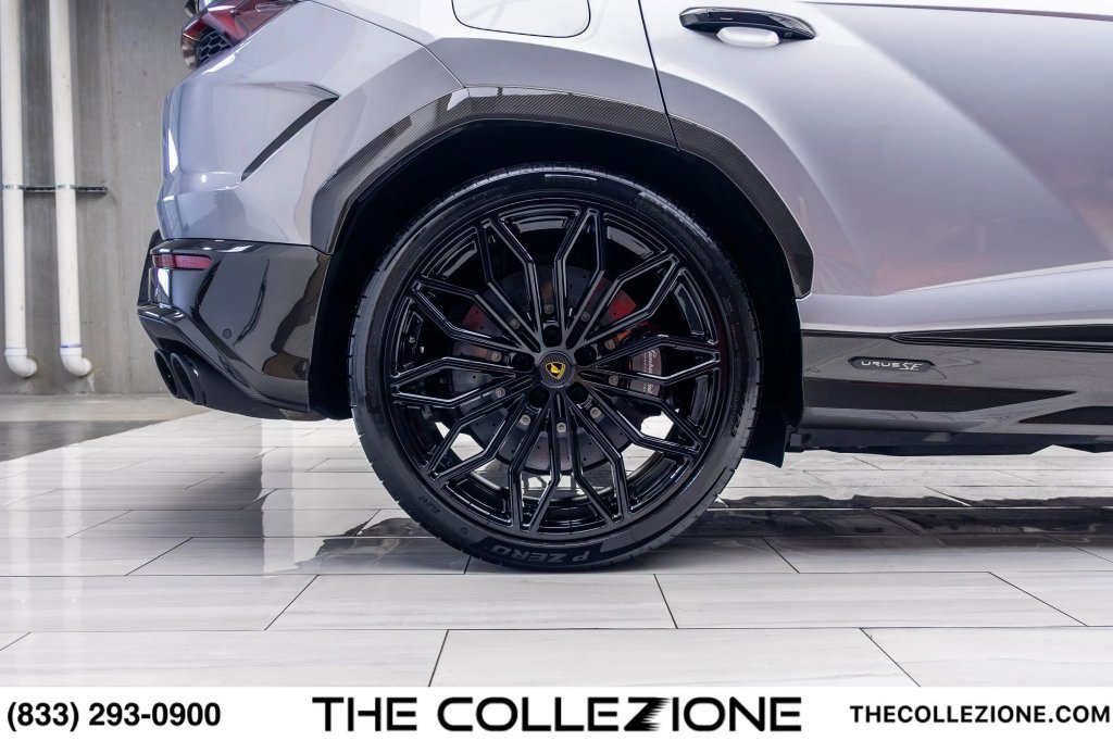 Used 2026 Lamborghini Urus SE AWD/4WD image 33