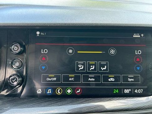 Used 2022 Buick Envision Preferred FWD image 26
