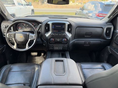 Used 2020 Chevrolet Silverado 1500 LTZ image 16