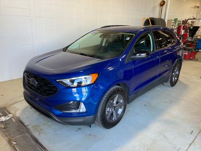 Used 2023 Ford Edge SEL w/ Sport Appearance Package