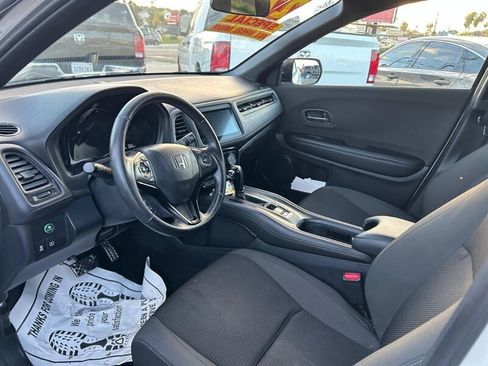 Used 2022 Honda HR-V Sport image 34