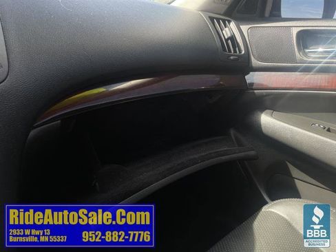 Used 2013 INFINITI G37 x Sedan w/ Premium Pkg image 31