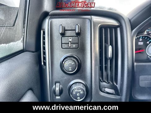 Used 2018 Chevrolet Silverado 1500 LT w/ All Star Edition image 5