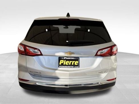 Used 2020 Chevrolet Equinox LT image 3