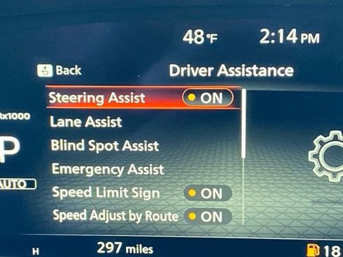 New 2025 Nissan Pathfinder Platinum image 17