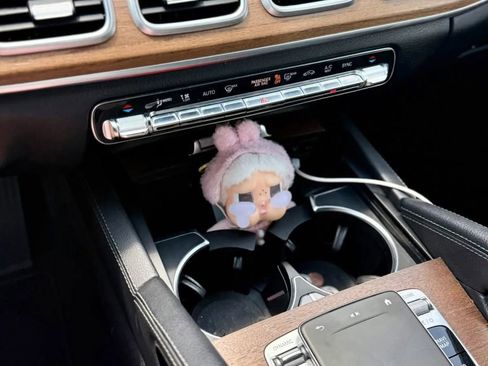 Used 2020 Mercedes-Benz GLE 350 image 17