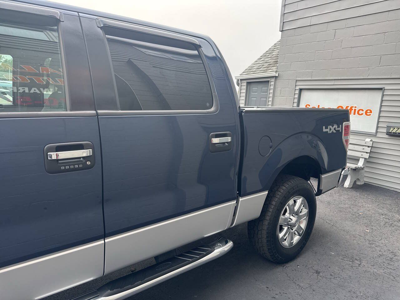 Used 2013 Ford F150 XLT w/ Luxury Equipment Group AWD/4WD image 5