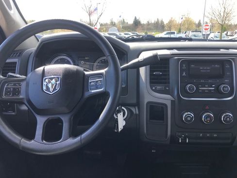 Used 2018 RAM 2500 Tradesman w/ Chrome Appearance Group AWD/4WD image 29