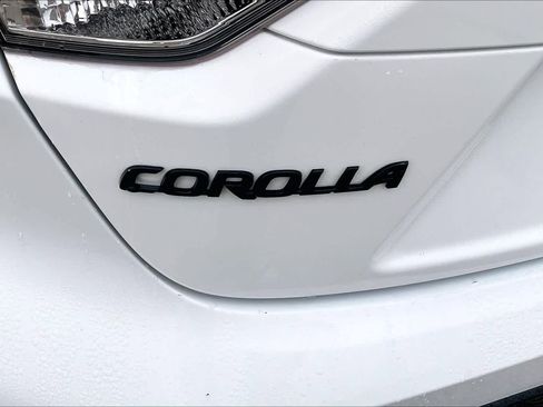 Used 2021 Toyota Corolla SE image 30