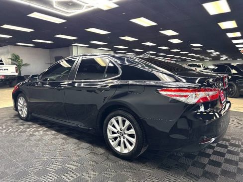 Used 2019 Toyota Camry LE w/ Carpet Mat Package image 9