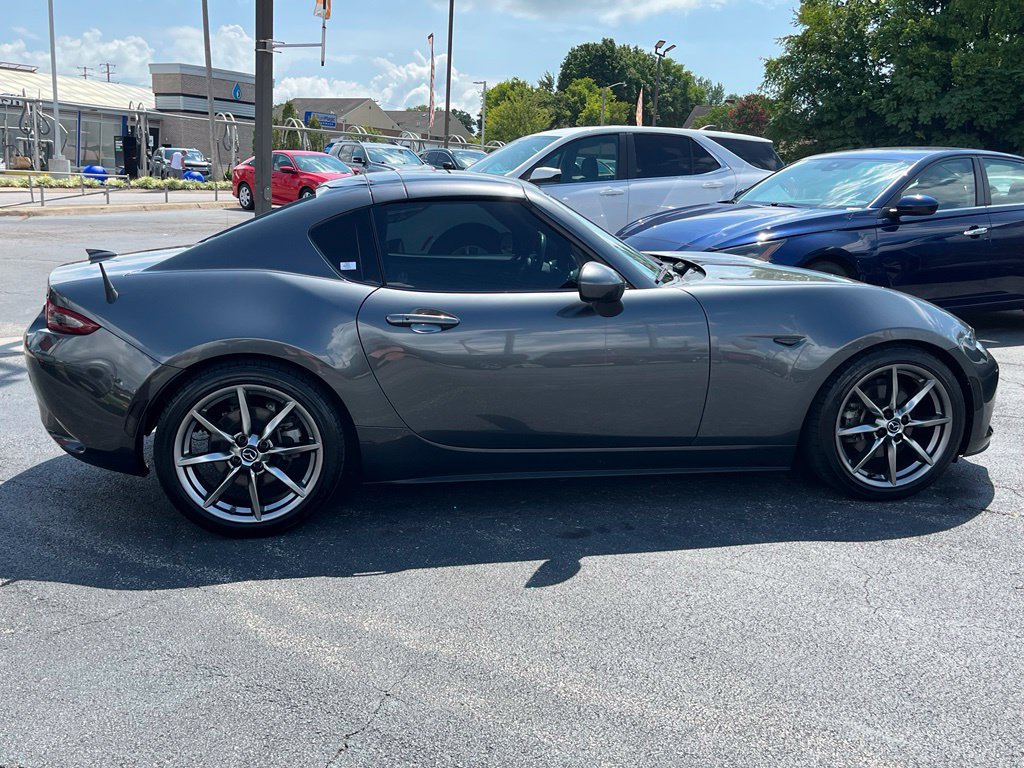 Used 2022 MAZDA MX-5 Miata RF Grand Touring RWD image 10