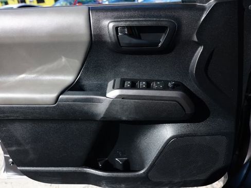 Used 2022 Toyota Tacoma SR5 image 47