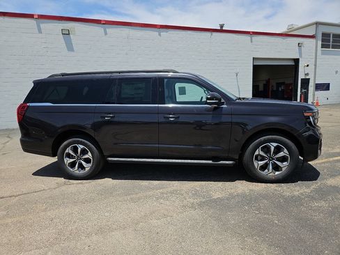 New 2027 Ford Expedition Max Active RWD image 14