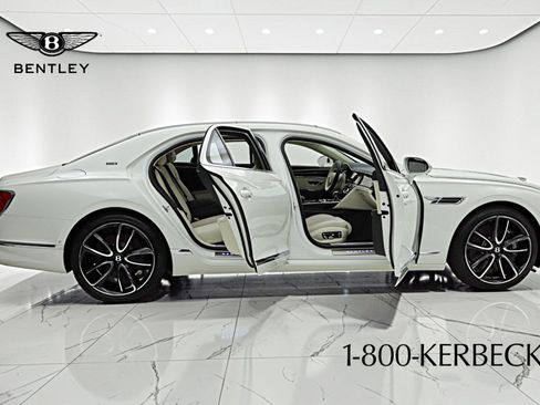Used 2024 Bentley Flying Spur S V8 image 21