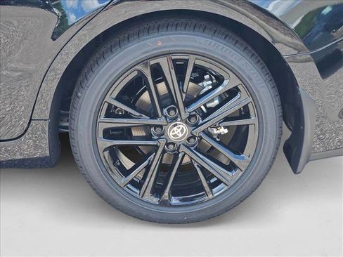 New 2025 Toyota Camry SE image 9