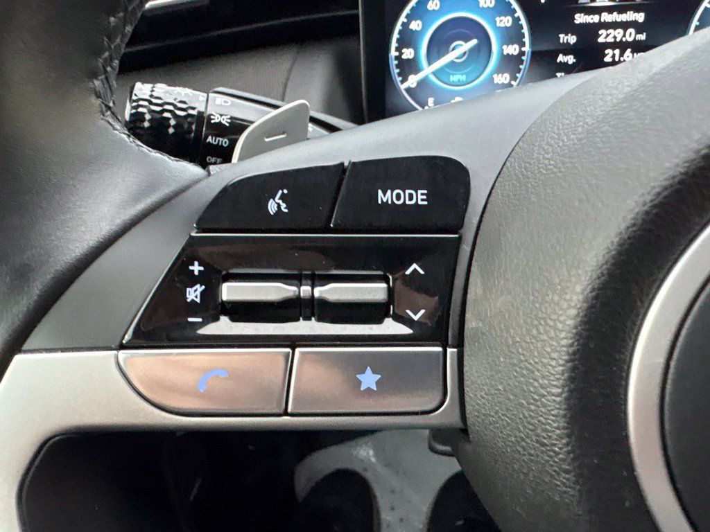 Used 2024 Hyundai Tucson Limited AWD/4WD image 18