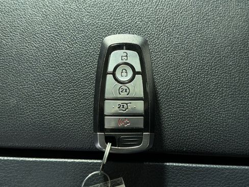 Used 2022 Ford Expedition Max Limited AWD/4WD image 38