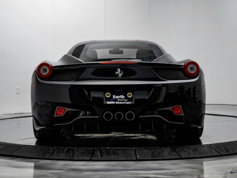 Used 2012 Ferrari 458 Italia Coupe image 11