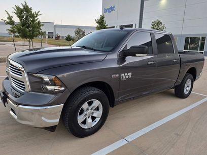 Used 2020 RAM 1500 Classic SLT w/ Luxury Group
