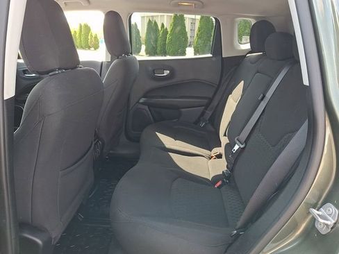 Used 2021 Jeep Compass Sport image 10