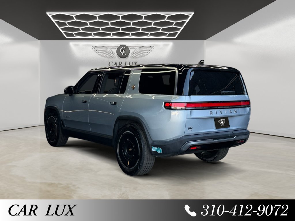 Used 2025 Rivian R1S Adventure Dual AWD/4WD image 3
