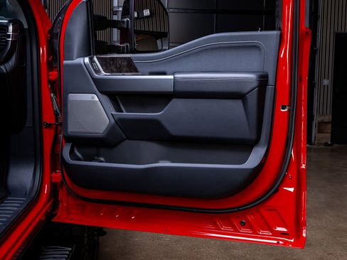 Used 2026 Ford F350 Lariat w/ Lariat Premium Package image 38