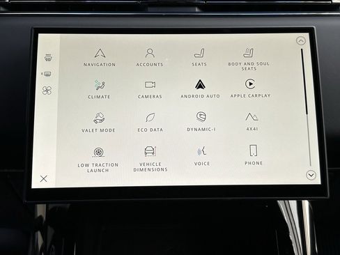 Used 2024 Land Rover Range Rover Sport image 21