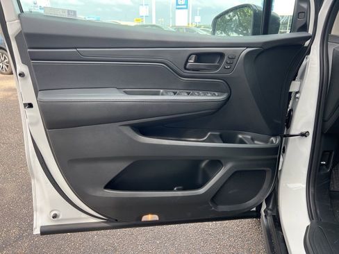 New 2026 Honda Odyssey EX-L image 12