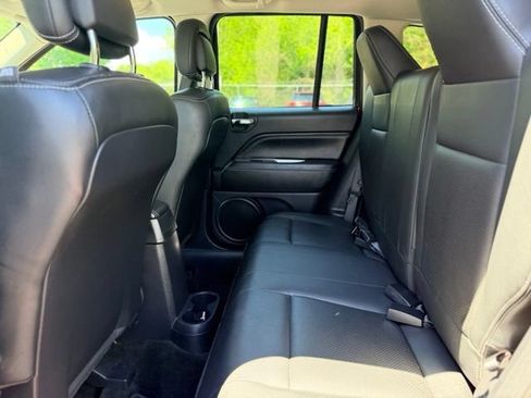 Used 2017 Jeep Compass High Altitude AWD/4WD image 22