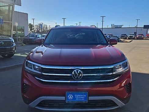 Used 2021 Volkswagen Atlas SE image 2