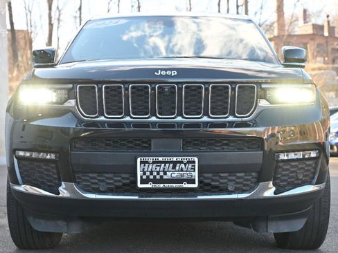 Used 2024 Jeep Grand Cherokee L Limited w/ Luxury Tech Group II image 10