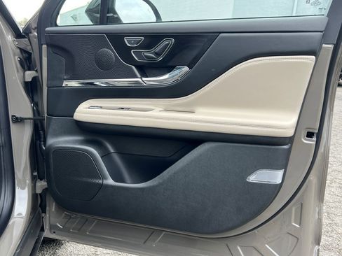 New 2026 Lincoln Corsair Grand Touring image 7