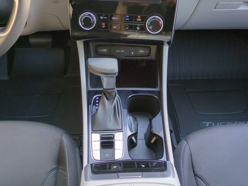 Certified 2023 Hyundai Tucson SEL image 19