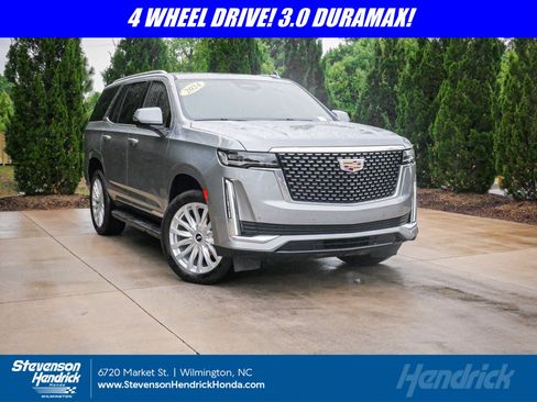 Used 2024 Cadillac Escalade Luxury AWD/4WD image 1