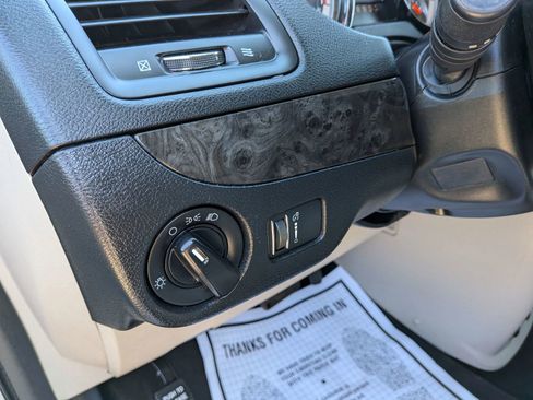 Used 2012 Dodge Grand Caravan SE FWD image 40