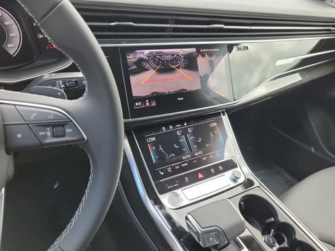 New 2026 Audi Q7 Premium Plus image 16