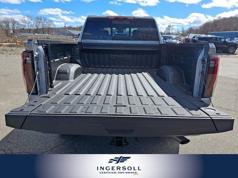 Used 2025 GMC Sierra 3500 AT4 w/ AT4 Premium Plus Package image 32
