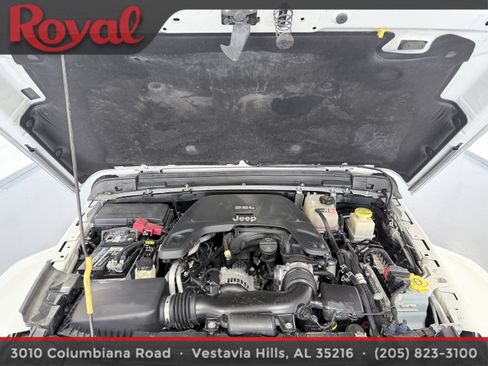 Used 2020 Jeep Gladiator Overland AWD/4WD image 9