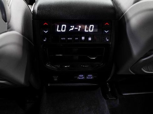 Used 2022 Jeep Grand Cherokee Summit image 20