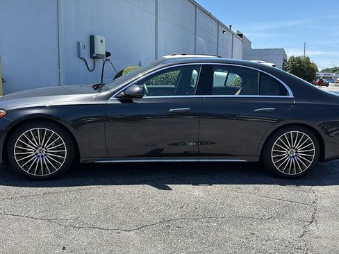 Certified 2026 Mercedes-Benz E 350 4MATIC Sedan image 6
