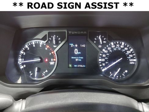 Used 2023 Toyota Tundra Limited image 16