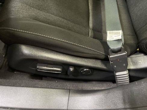 Used 2023 Honda Accord EX image 12