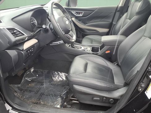 Used 2024 Subaru Forester Limited image 13