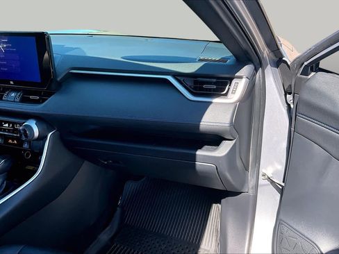 Certified 2023 Toyota RAV4 XSE AWD/4WD image 18